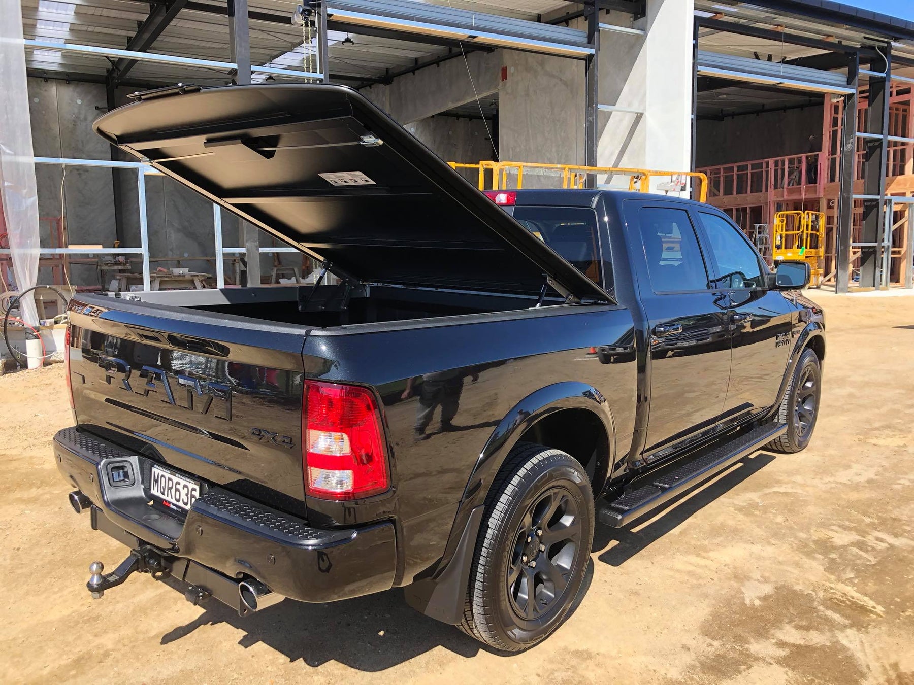 MAC300 - (DR18L) 17-22 Ram 1500 DS (without Rambox) 5"7