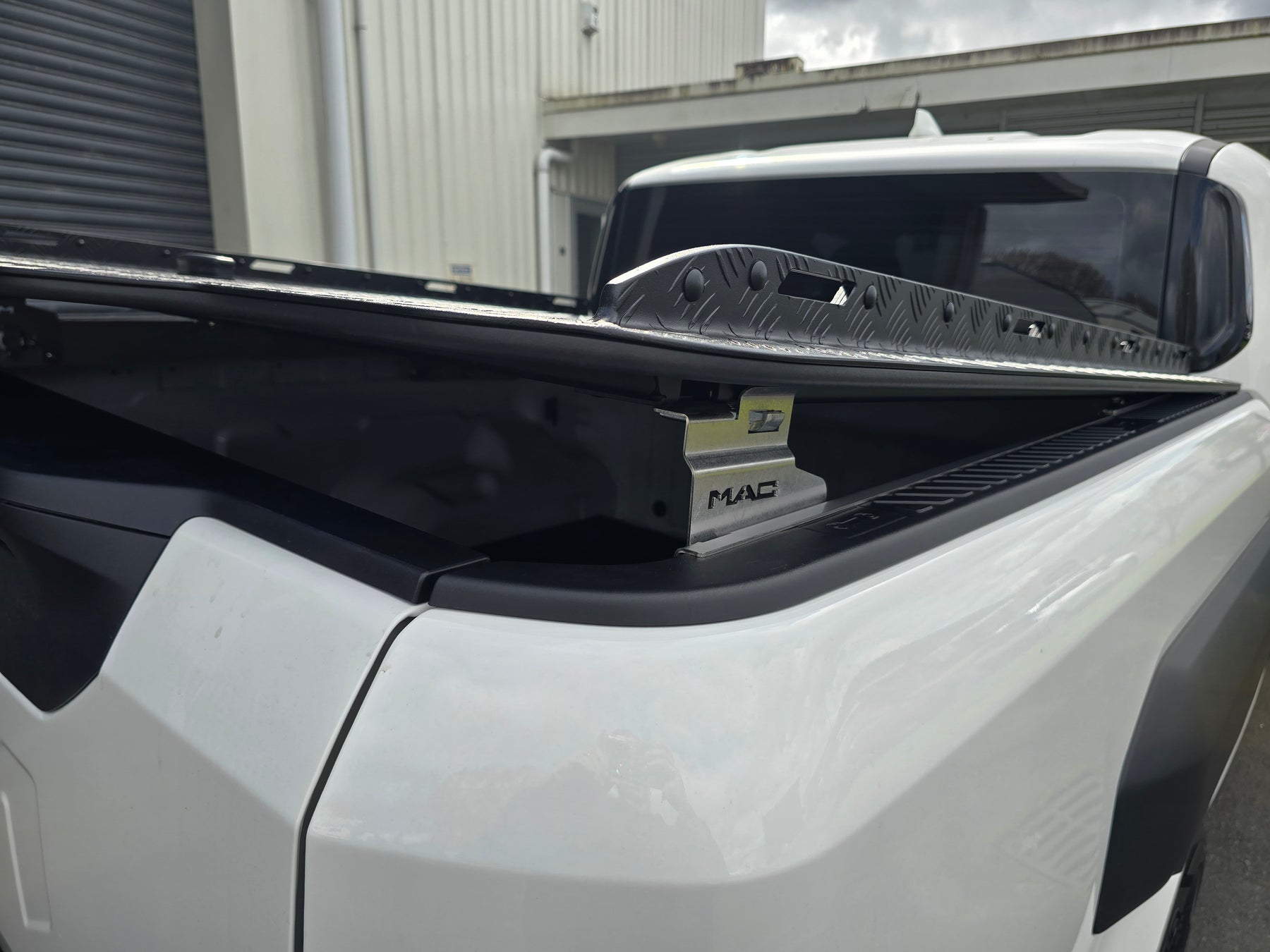 MAC300 (KT25) 2025+ Kia Tasman