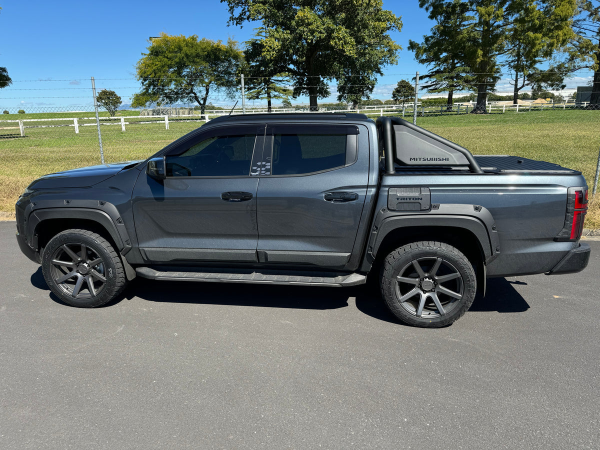 MAC230FR (MT24FR) 2024+ Mitsubishi Triton