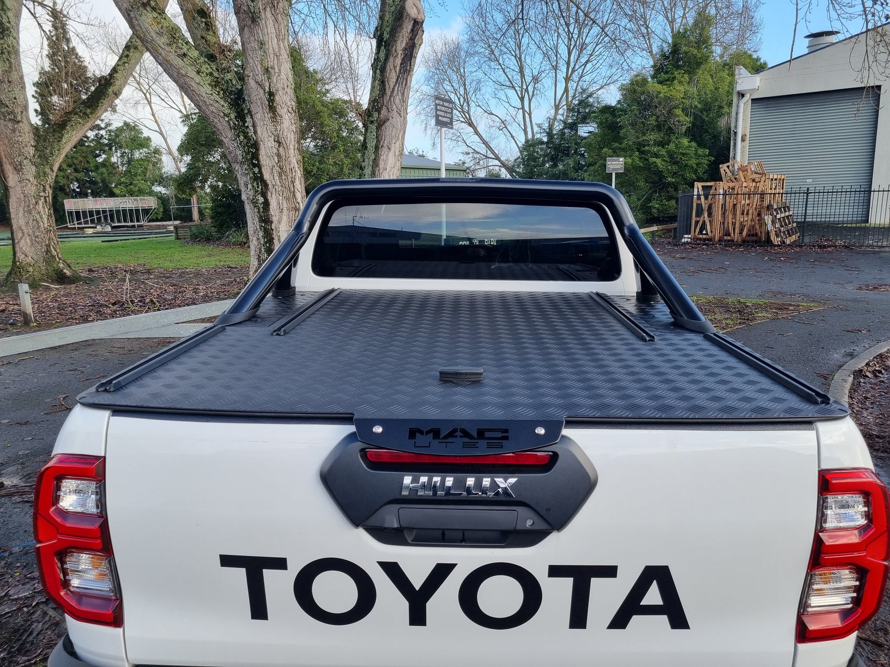 MAC230FR - (TH17FR) 15+ Toyota Hilux SR5 / GR Sport