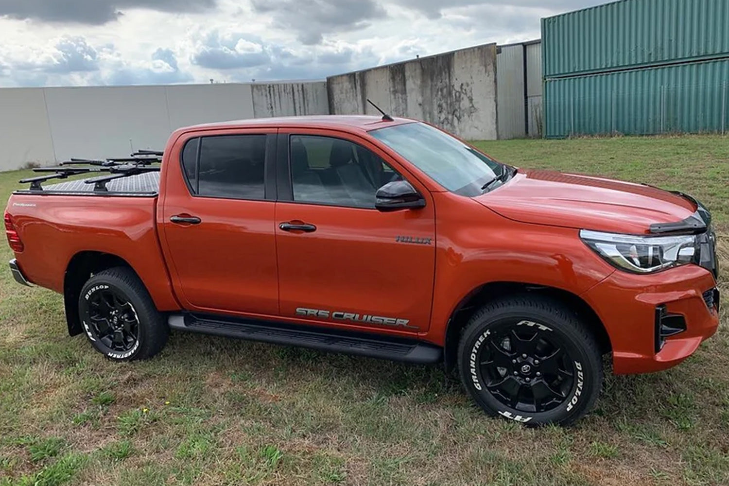 MAC230F - (TH17F) 15+ Toyota Hilux SR5 / GR Sport