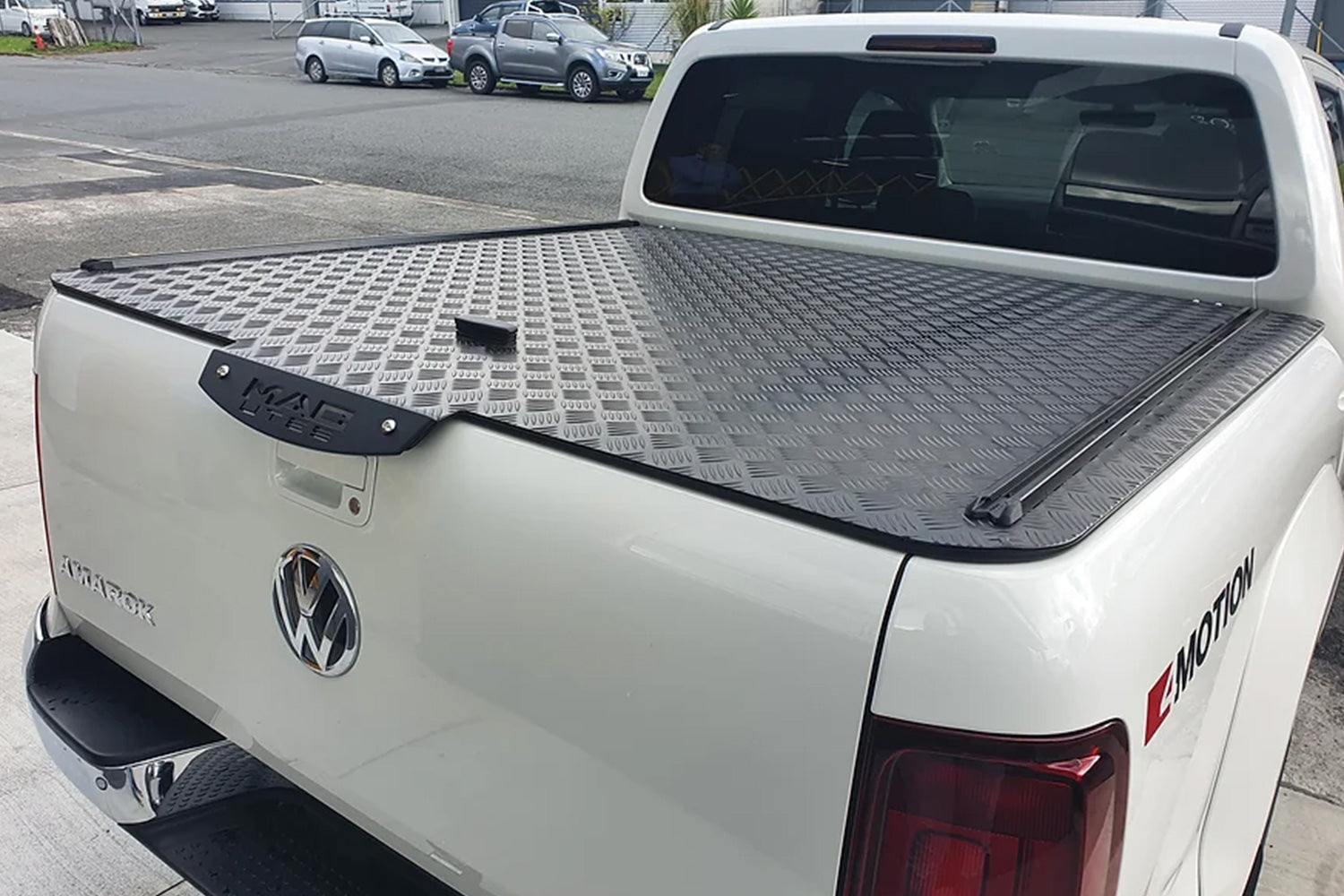 MAC230F (VA17F) 10-23 VW Amarok