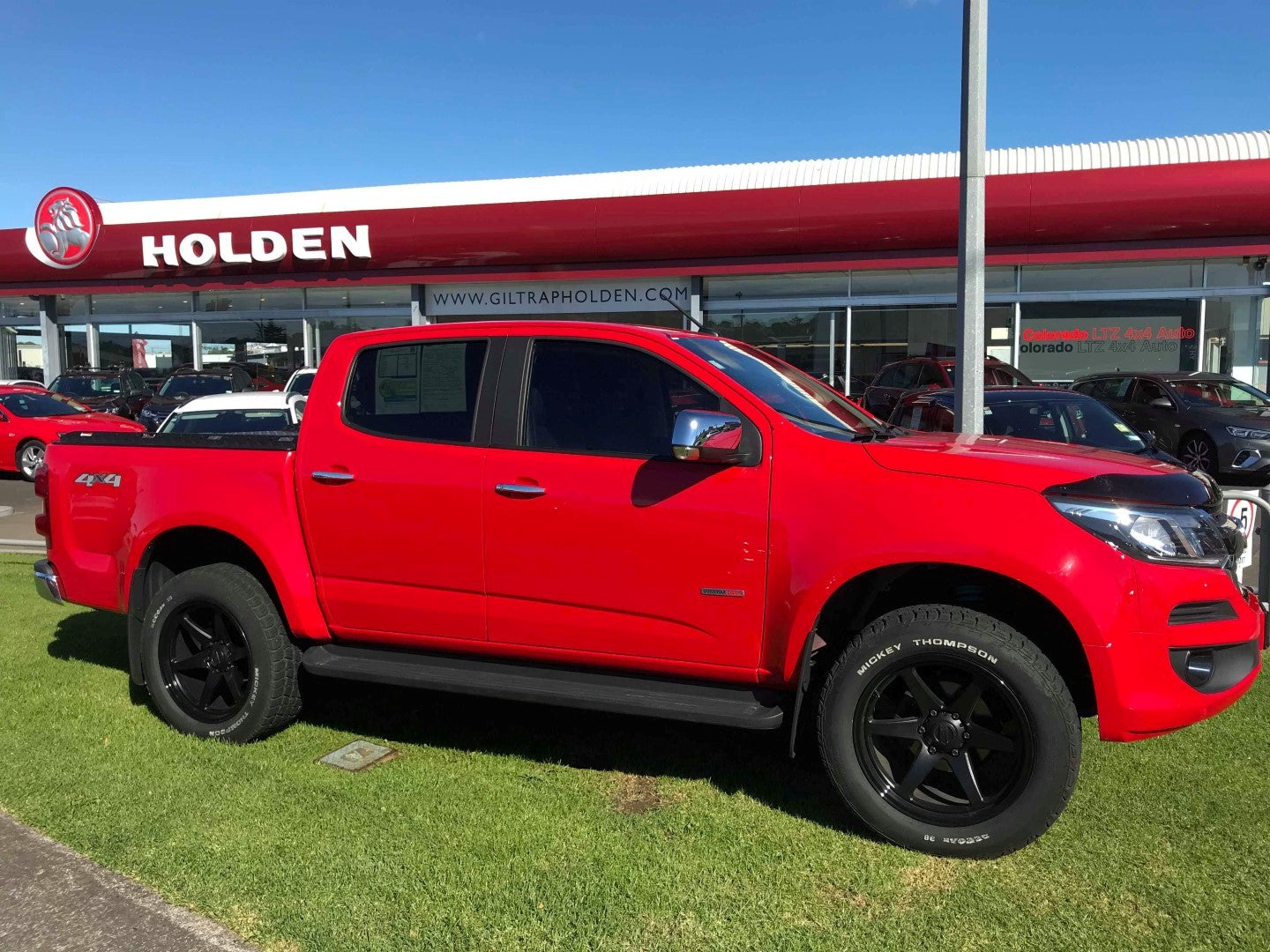 MAC300 (HC17) 12-22 Holden Colorado